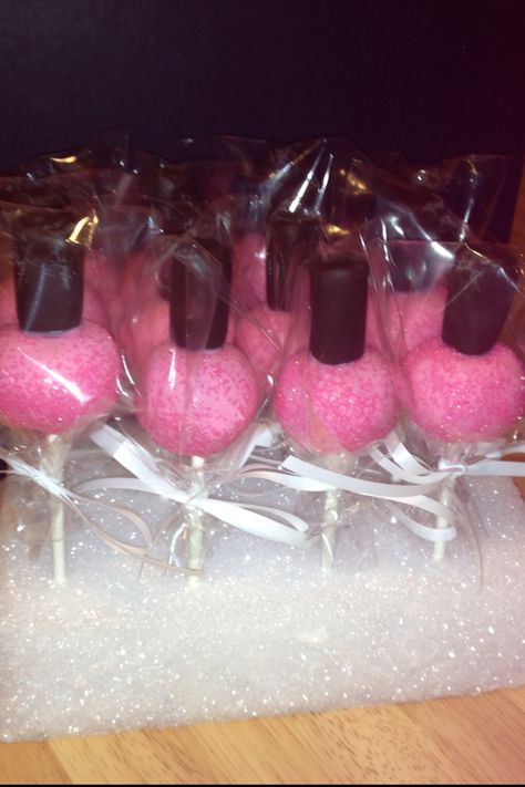 Nail Polish Cake Pops by Blue Eyed Bakettes Nail Polish Cake Pops, Cake Pops Ideas, Nail Polish Cake, Polish Cake, Makeup Birthday Party, Cake Cake Pops, Spa Cake, Kids Spa Party, Spa Food