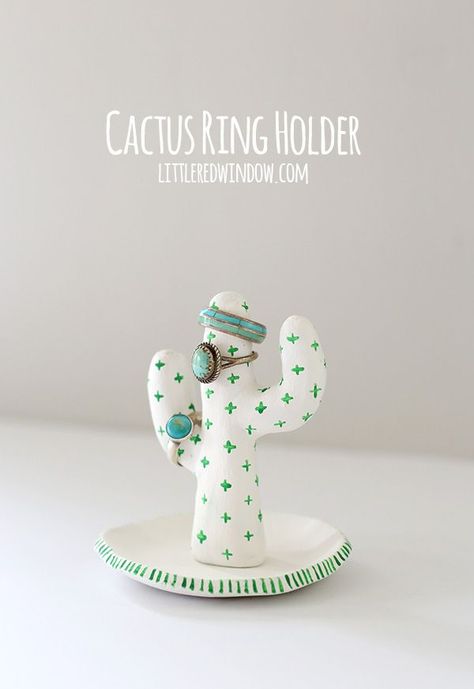 Clay Cactus Ring Holder, make your own cute cactus to hold your jewelry from air dry clay! | littleredwindow.com Clay Cactus Ring Holder, Cactus Ring Holder, Clay Cactus, Ring Holder Diy, Cactus Ring, Diy Fimo, Jewelry Storage Diy, Fimo Jewelry, Diy Air Dry Clay