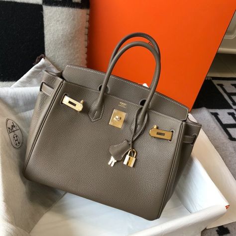 Size: 30cm Hermes Birkin Etoupe, Grey Bag, Togo Leather, Designer Totes, Tote Bags Handmade, Hermes Bags, Purses Designer, Evening Clutch Bag, Womens Purses