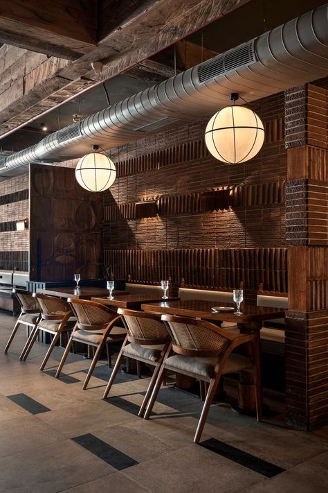 Industrial Restaurant Interior, Industrial Restaurant Design, Bamboo Chandelier, Industrial Restaurant, Rustic Restaurant, Restaurant Lighting, Vernacular Architecture, Loop Design, Ceiling Installation