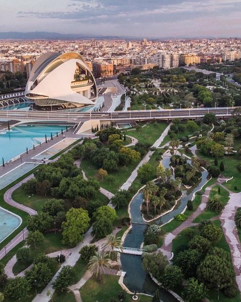 Santiago Calatrava Architecture, Book Flights, Spain Travel Guide, Instagram Guide, Santiago Calatrava, Spain Holidays, Vacation Inspiration, Book Things, Flight Ticket