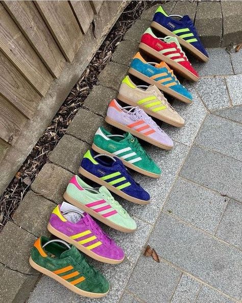 Adidas Samba Outfits, Samba Outfits, Looks Adidas, Adidas Samba Outfit, Samba Outfit, Look Adidas, Skandinavian Fashion, Adidas Spezial, Shoe Inspo