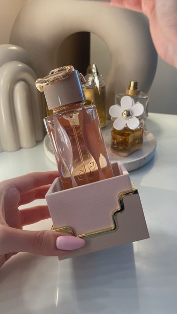 Kasia Kulewska on Instagram: "Finally!!! Fresh delivery of Teriaq by Lattafa 🩷  I’m so happy I can finally have it since it was always out of stock everywhere!  If you like OG La belle by JPG, this one can be even better for you!! The leather note in the scent makes it less cloying for me. I know I have to put it away to macerate, but I don’t know if I’m able!   Big thanks to @dazzlinfragrances she made me obsessed with this fragrance before I even smelled it!   Overall BIG BLIND BUY SUCCESS ✔️  Have you tried Teriaq by Lattafa?   #perfume #perfumelover #perfumes #perfumeaddict #perfumeaddiction #fragrances #fragrancecollector #fragrancecollection #scentoftheday #scents #perfumeholic #fragranceholic #niche #instafragrance #instaperfume #fragcommunity #fragcomm #fraghead #luxuryfragrances Dark Purple Wallpaper, Perfume Lover, Fragrance Collection, Have You Tried, Purple Wallpaper, Perfume Collection, Smell Good, I Am Happy, Scents