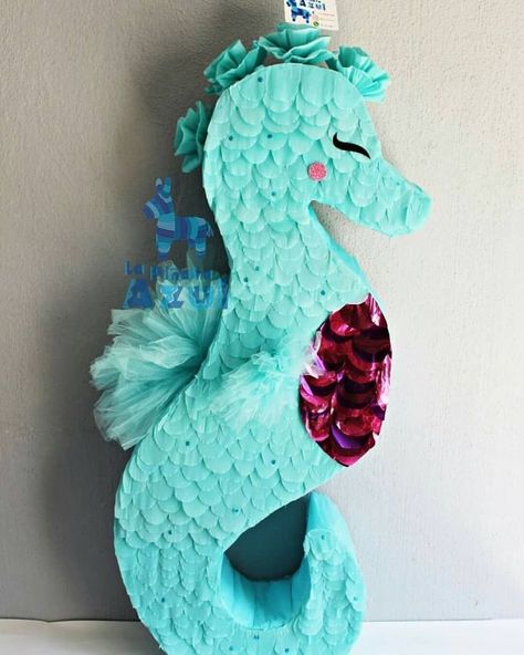 Mermaid Party - Seahorse Pinata Mermaid Pinata, Pinata Diy, Mermaid Ideas, Sea Party Ideas, Mermaid Pool, Mermaid Theme Birthday Party, Sea Nursery, Piñata Ideas, Birthday Mermaid