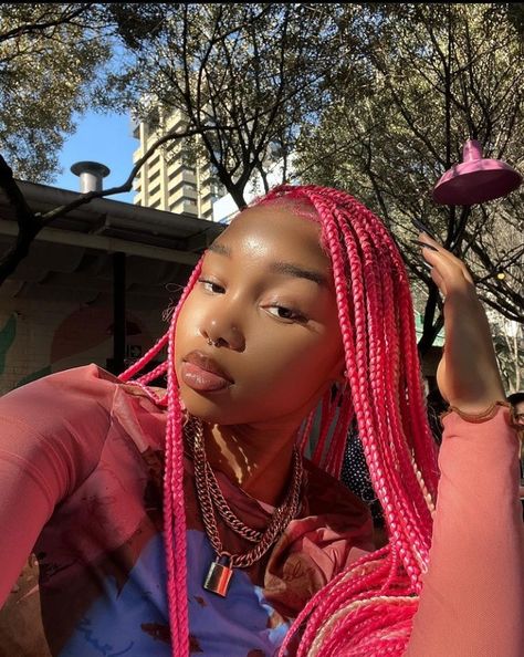 Pink Curly Braids, Pink Box Braids, Pink Braids, Blonde Braids, Box Braids Hairstyles For Black Women, Gorgeous Hair Color, Cute Box Braids Hairstyles, Protective Hairstyles Braids, Box Braids Styling