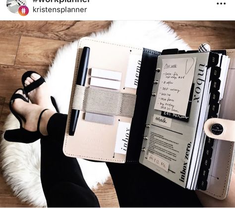 Planner Inspiration Layout, Rings Planner Setup, A5 Vs A6 Planner Size, Organized Person Aesthetic, Best Work Planner, Filofax Personal Setup, Cloth And Paper Planner Setup, A5 Planner Aesthetic, Personal Rings Planner