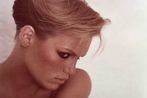 Patty Hansen, 80s Hollywood, Patti Hansen, Glitter Makeup, Cosmopolitan, Rolling Stones, Hollywood, Glitter, Models