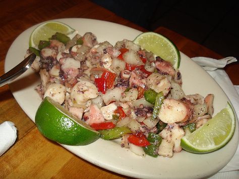 Octopus Salad, Recetas Puertorriqueñas, Octopus Recipes, Puerto Rican Cuisine, Puerto Rican Dishes, Puerto Rico Food, Boricua Recipes, Spanish Dishes, Hope You