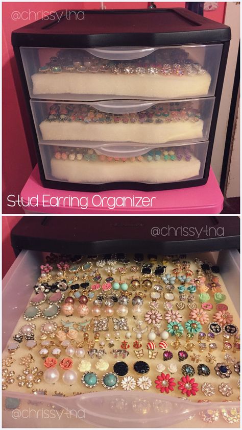 Stud Earring Organizer by @Chrissytna // I saw another pin about this & had to try this. I bought a small drawer container & cut out craft foam to fit inside the drawers. The stud earrings easily push through the foam, giving an organized and pretty way to display stud earrings. Stud Earring Organizer, Jewerly Organizer, Jewerly Displays, Dorm Organization, Earring Storage, Earring Organizer, Jewellery Storage, Foam Crafts, Diy Organization