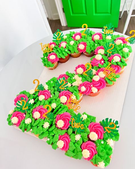 How cute is this “2 Wild” Cupcake Cake?! 🌸🌿 2 Wild Birthday Cupcakes, Wild One Pull Apart Cupcakes, Two Wild Birthday Party Girl Cupcakes, Two Wild Cupcakes Girl, Two Wild Cupcakes, Wild Cupcakes, Animal Cupcake Cakes Pull Apart, Cheetah Pull Apart Cupcake Cake, Wild Birthday Party