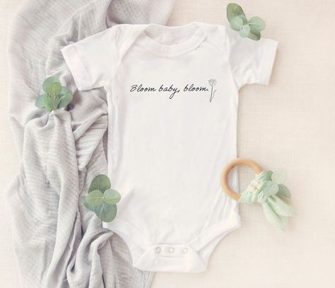 Aspen + Company on Instagram: “✨GUESS WHAT ✨  New designs coming at ya! I have SO many new designs that I’ve been working on for the last month that I’ll be releasing…” Svg Onesie, Onesie Diy, Newborn Svg, Personalized Baby Clothes, Unisex Onesies, Bloom Baby, Look Short, Kids Styles, Baby Svg