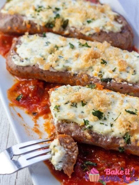 Stuffed Italian Sausages (Easy Dinner Idea) - Bake It With Love Italian Sausage Dinner, Flavor Cream Cheese, Stuffed Italian Sausage, Baked Split Chicken Breast, Fried Cube Steaks, Crab Risotto, Baked Italian Sausage, Kielbasa And Cabbage, Baked Pork Tenderloin