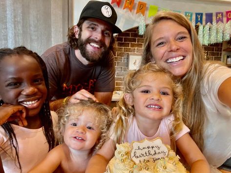 Thomas Rhett Wife, Lauren Akins, Tyler Hubbard, James Thomas, Thomas Rhett, Star Struck, Four Kids, How Many Kids, Kenny Chesney