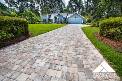 2021 Best Paver Trends: Driveways, Patios and Pool Decks — American Paving Design Florida House Exterior, Deck Outdoor Kitchen, Driveway Pavers Design, Outdoor Living Space Ideas, Paver Fire Pit, Hardscape Ideas, Diy Driveway, Deck Remodel, Paver Designs