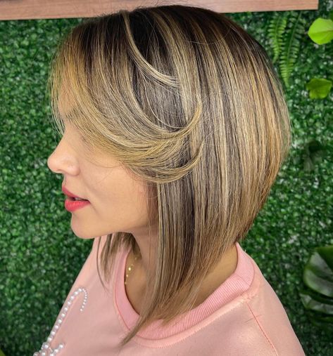 Bob With Swoop Bangs, Bob With Swoop, Bob Hairstyles For 2023, Bobbed Hairstyles With Fringe, Swoop Bangs, Hairstyles For 2023, Honey Blonde Hair Color, Bob Haircut Ideas, Medium Bob Haircut