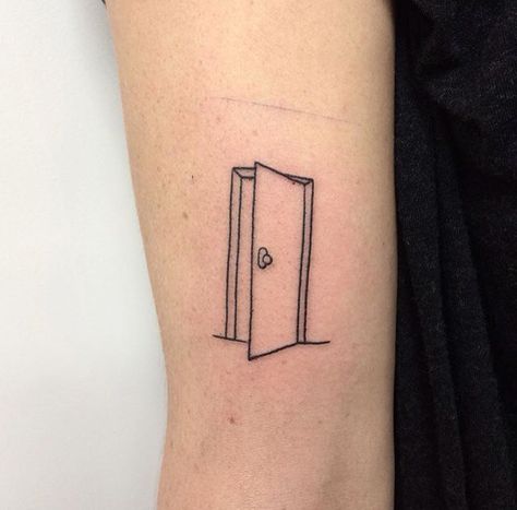 Open Door Tattoo Ideas, Door Tattoo Design, Door Tattoo Minimalist, Door Tattoo Ideas, Open Door Tattoo, Tattoo Casa, Door Tattoos, Tattoo Door, Door Tattoo