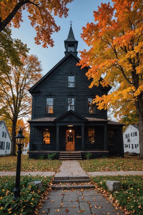 Salem New Hampshire, Salem Houses, New Hampshire Aesthetic, New England Halloween, Salem Aesthetic, Canobie Lake Park, Things To Do In Salem, Boston Aesthetic, Stone Structures