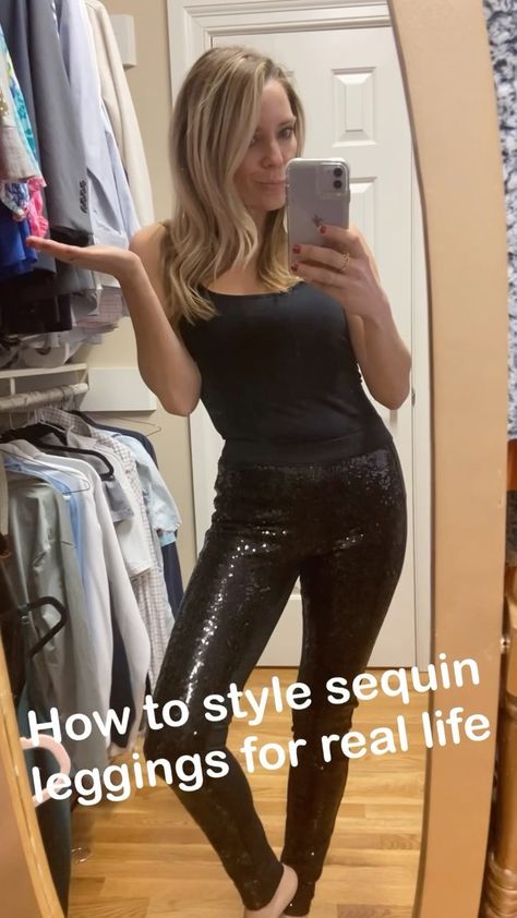 Sequined Leggings Outfit, Sequin Leggings Outfit Casual, What To Wear With Black Sequin Pants, What To Wear With Sequin Pants, Black Sequin Leggings Outfit, Glitter Leggings Outfit, Sparkle Leggings Outfit, Sequin Leggings Outfit, Black Sequin Pants Outfit