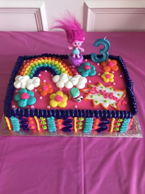 Trolls Cupcake Cake, Trolls Band Together Birthday Cake, Simple Trolls Birthday Cake, Trolls Cupcake Ideas, Trolls Sheet Cake, Trolls Cake Pops, Trolls Birthday Party Ideas Cake, Trolls Band Together Cake, Trolls Birthday Cake Ideas