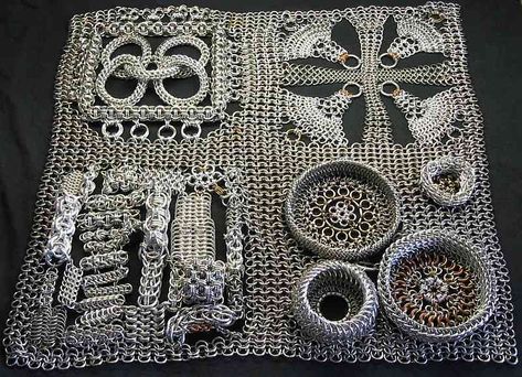 Alpha Project Quilt Patch - Theme Contest #3 entry Armour Jewellery, Chainmail Weaves, Scale Maille, Chainmaille Jewelry Patterns, Chain Maille Patterns, Chainmail Patterns, Noahs Arc, Quilt Patch, Chainmail Jewelry