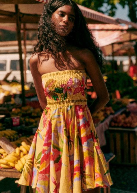 Olinda Dress - Sézane x FARM Rio - Floresta de verao - Sézane Estilo Hipster, Summer Forest, Strapless Dresses Short, Tropical Outfit, Island Outfit, Estilo Hippie, Theme Dress, Tropical Dress, Farm Rio