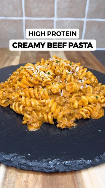 Creamy Beef Pasta, Protein Pasta Recipes, Protein Dinner Recipes, High Protein Pasta, High Protein Dinner, Protein Dinner, Protein Pasta, High Protein Meal Prep, Healthy High Protein Meals