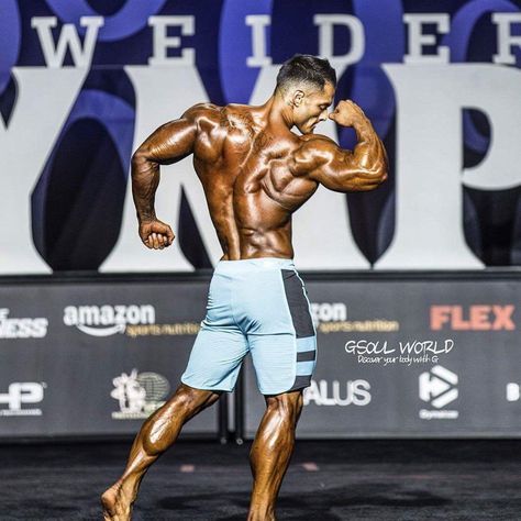 Jeremy Buendia, Muscle Diagram, Back Pose, Physique Competition, I Will Succeed, Bodybuilding Pictures, Bodybuilders Men, Body Builder, Male Poses