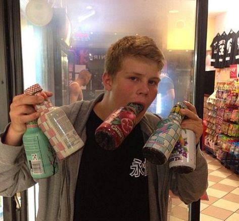 Yung Lean, Dive In, Ideas Style, Home Ideas, The Good, Style Inspiration, Tumblr