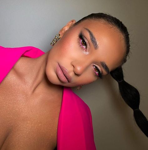 Makeup Looks For Hot Pink Outfit, Makeup With Fuschia Dress, Hot Pink Outfit Makeup, Fuchsia Dress Makeup, Spring Inspired Makeup, Makeup For A Hot Pink Dress, Magenta Dress Makeup Ideas, Hot Pink Eye Makeup Looks, Fuchsia Makeup Looks