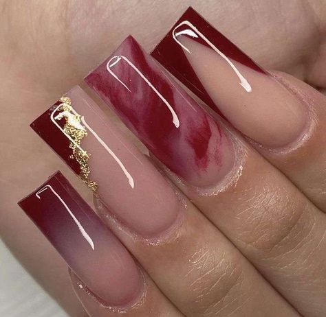 Acrylic Nail Designs Maroon, Dark Red Acrylics With Design, Maroon Matte Nails Design, Burgundy Nail Inspo Acrylic, Red Polish Nail Designs, Nail Inspo Medium Square, Red Baddie Nails Acrylic, Dark Red Nails Acrylic, Eid Nails