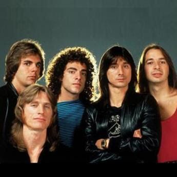 Journey, much loved classic rock band. 80s Pop Music, Journey Band, Journey Steve Perry, Tony Soprano, Cheap Trick, Steve Perry, Kings Of Leon, Musica Rock, I'm With The Band