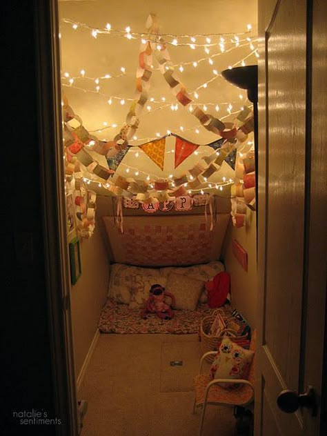 Under the Stairs Reading Nook for Kids Under Stairs Playroom, Stairs Playroom, Play Nook, Stairs Nook, Closet Nook, Kids Nook, Under Stairs Nook, Room Under Stairs, Stair Nook