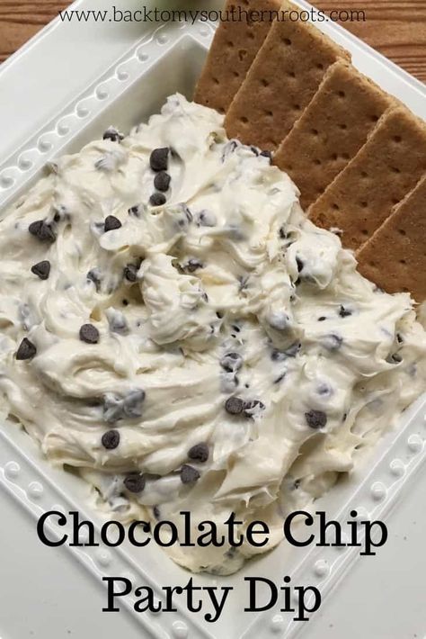 Chocolate Chip Dip Recipe, Christmas Holiday Recipes, Chip Dip Recipes, Chocolate Chip Dip, Dessert Dip Recipes, Party Dip, Sweet Dips, Chocolate Party, Dip Recipes Easy