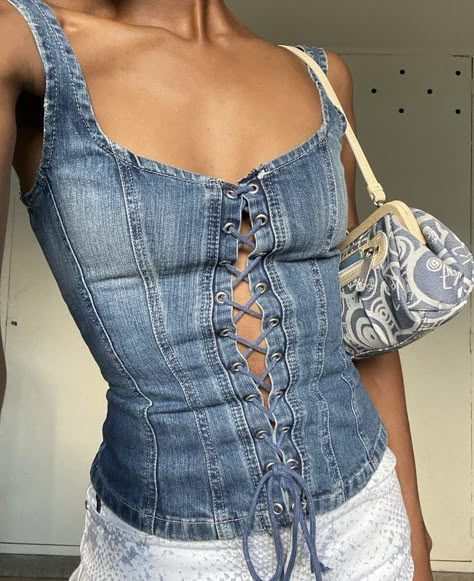 Upcycled Denim Top, Redesign Clothes Diy, Calgary Stampede Outfits, Redesign Clothes, Ropa Upcycling, Reworked Denim, Denim Tank Top, Outfit Jeans, Upcycled Fashion