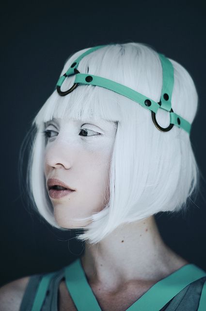 Head harness Head Harness, Stage Makeup, Ocean Wave, Light Makeup, Fashion Quotes, White Hair, Headdress, Leather And Lace, Makeup Inspiration