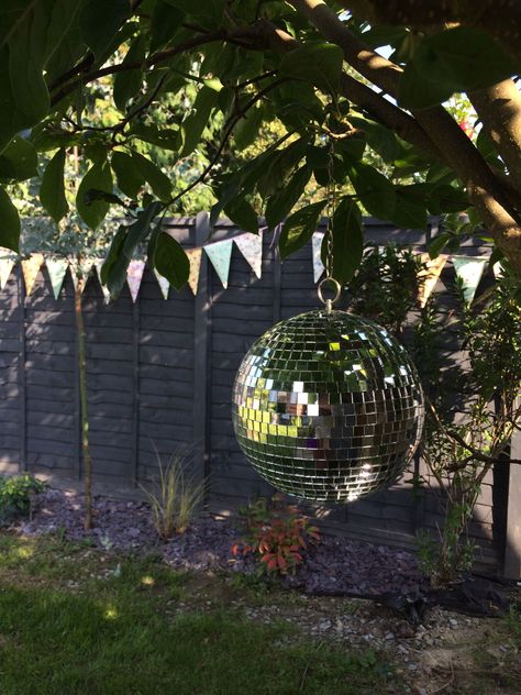 Disco Ball In Garden, Garden Disco Ball, Disco Ball Outside, Garden Party Disco, Disco Ball Garden Party, Backyard Disco Party, 70s Garden Party, Disco Ball Garden, Outdoor Disco Party