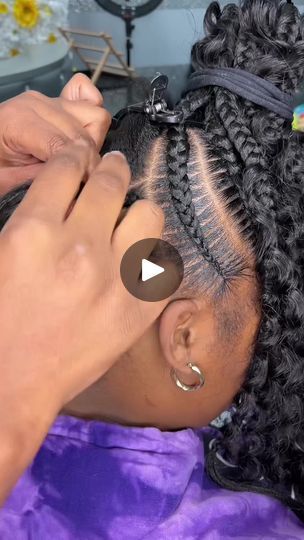 777K views · 10K reactions | Boho ponytail for my bestfriend 💇🏾‍♀️🤗 #hairgoals #knotlessbraids #hairtips #viral #videos #flawlessfinish #hairinspiration | By Braids by Antoinette | Facebook Boho Ponytail Braid, Goddess Braid Ponytail, Boho Ponytail, Sassy Hair, Shoulder Length Hair Cuts, Boho Braids, Goddess Braids, Braided Ponytail, Haircuts With Bangs