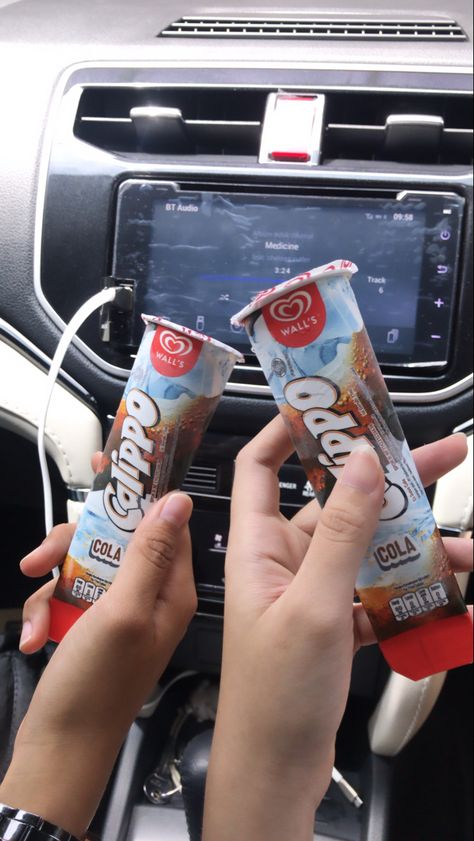 Calippo Cola #calippocola #icecream #walls Eskrim Walls, Ziploc Ice Cream, Selecta Ice Cream, Algida Ice Cream, Ice Cream Pint Packaging, Selecta Ice Cream Philippines, Summer 2023, Summer Vibes, Indonesia