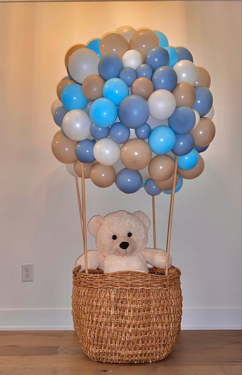 Teddy Bear Balloon Basket, Bear Hot Air Balloon, Balloon Bear, Creative Gender Reveals, Balloon Basket, Teddy Bear Birthday, Baby Balloon, Gender Reveals, Baby Boy Birthday