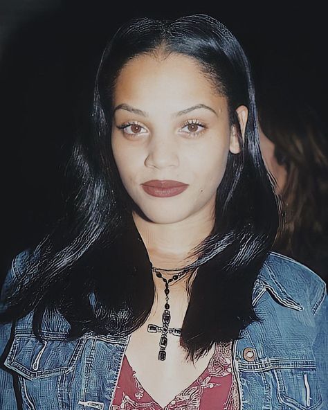 Bianca Lawson 90s, 90s Faceclaims, 2000s Actors, Bianca Lawson, 90s Fine, Wallpaper 90s, 2000s Glam, Black Sitcoms, 90s Makeup Look