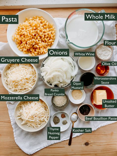 This French Onion Soup Mac & Cheese fuses two classic comfort foods for a savory dinner recipe that combines creamy pasta, caramelized onions, and French-inspired flavors. French Onion Mac And Cheese, Onion Mac And Cheese, French Onion Pasta, Mozzerella Cheese, Onion Pasta, Food Dinner Recipes, Pasta Flour, Savory Dinner, Baked Cheese