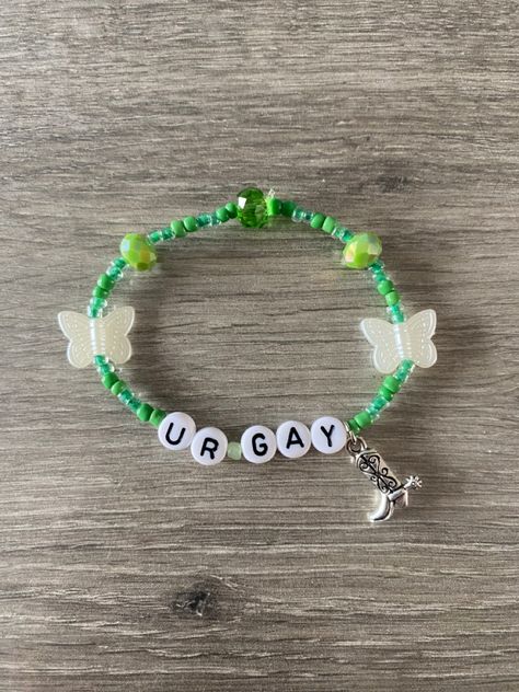 Clay Beads Eras Tour Bracelets, Eras Bracelets Ideas, Eras Tour Bracelets Ideas Funny, Ur Gay, Eras Bracelets, Pearl Crafts, Candy Bracelet, Bracelet Inspo, Bracelets Ideas