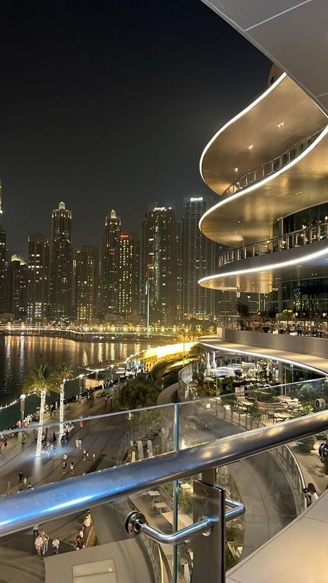 The City At Night, Dubai Vacation, Dubai Aesthetic, City At Night, Pretty Landscapes, Luxury Lifestyle Dreams, المملكة العربية السعودية, Dream Holiday, Dream Lifestyle