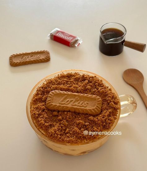 biscoff tiramisu — Lunch Break Biscoff Tiramisu, Cozy Fall Recipes, Biscoff Cookie Butter, Cookie Toppings, Caramel Crunch, Biscoff Cookies, Creamy Mac And Cheese, Tiramisu Recipe, Best Food Ever