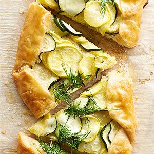 The key to a successful galette is a filling that doesn't become runny while baking. Salting the squash helps remove excess water so you don't end up with a soggy crust. Squash Galette, Summer Squash Recipes, Seasoned Veggies, Galette Recipe, Summer Appetizer, Summer Squash, Squash Recipes, Zucchini Recipes, A Pizza