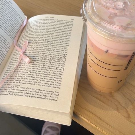 Pink Academia, Pretty Pink Princess, Sylvia Plath, Pink Girly Things, Rory Gilmore, Studying Inspo, A Cup Of Coffee, School Motivation, Everything Pink