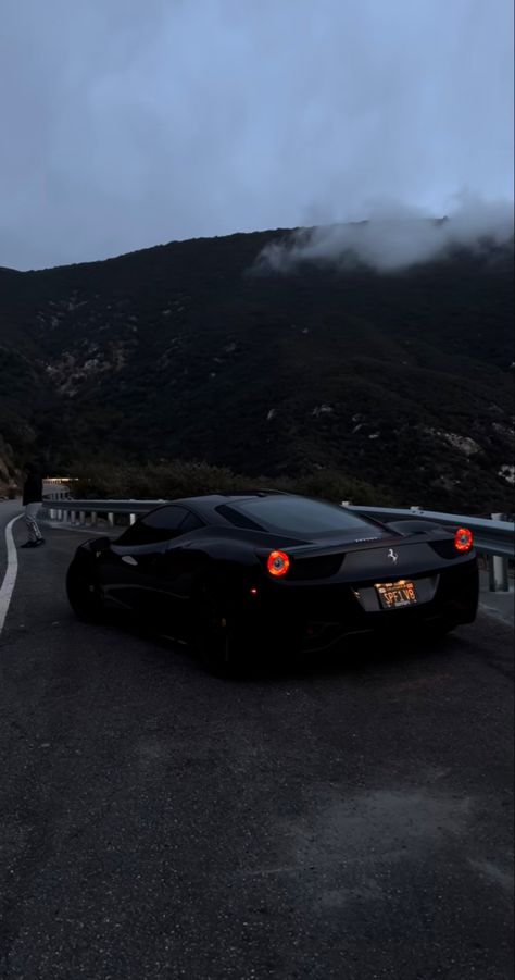 Black Ferrari Wallpaper, Ferrari Aesthetic, Ferrari Wallpaper, Black Ferrari, Wealthy Lifestyle Luxury, Ferrari Ff, Ferrari 812 Superfast, Rich Cars, Car Facts