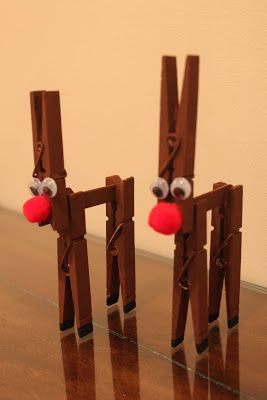 Reindeer Craft, Christmas Crafts For Kids To Make, Fun Christmas Crafts, Clothes Pin Crafts, Easy Christmas Crafts, Crafts For Kids To Make, Childrens Crafts, Christmas Crafts For Kids, Christmas Decorations To Make