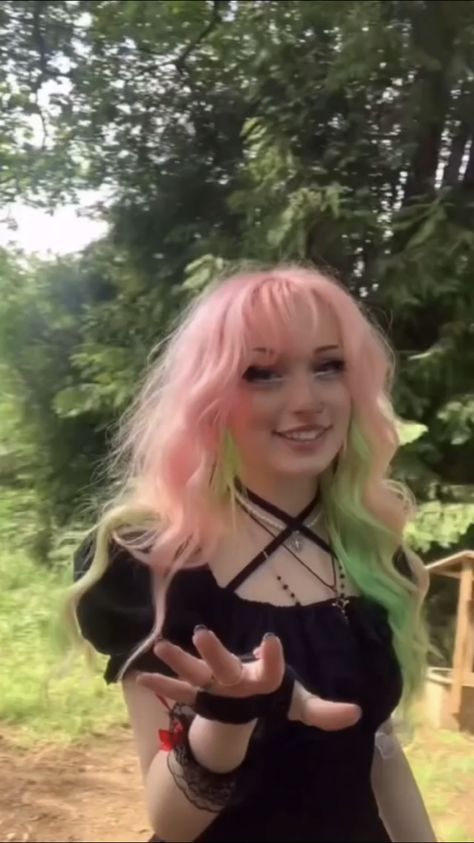 Vertical Split Dyed Hair, Split Dyed Hair Pink And Green, Pink Hair Green Outfit, Pink Hair With Green Underneath, Pink Green And Blonde Hair, 80s Dyed Hair, Green And Pink Dyed Hair, Hair Color Alternative, Strawberry Matcha Hair