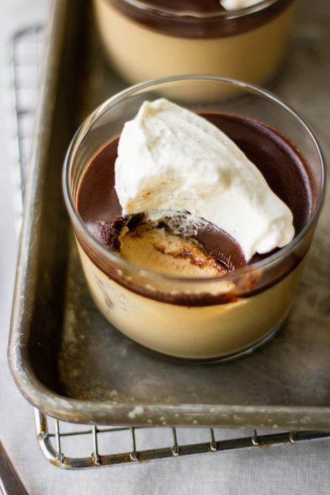 Coffee panna cotta is the perfect elegant individual dessert, without the effort. Its perfect for your next dinner party or gathering! Coffee Panna Cotta, Mascarpone Whipped Cream, So Much Food, Panna Cotta Recipe, Individual Desserts, Chocolate Cheese, Ice Cream Pies, Salted Chocolate, Coffee Cream